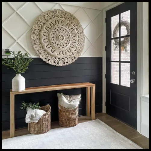 Modern-Styled Entryway Wall Idea